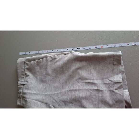 Callaway Mens Golf Shorts 36 Gray Slim Fit Lightweight Performance Athletisure - Picture 7 of 8